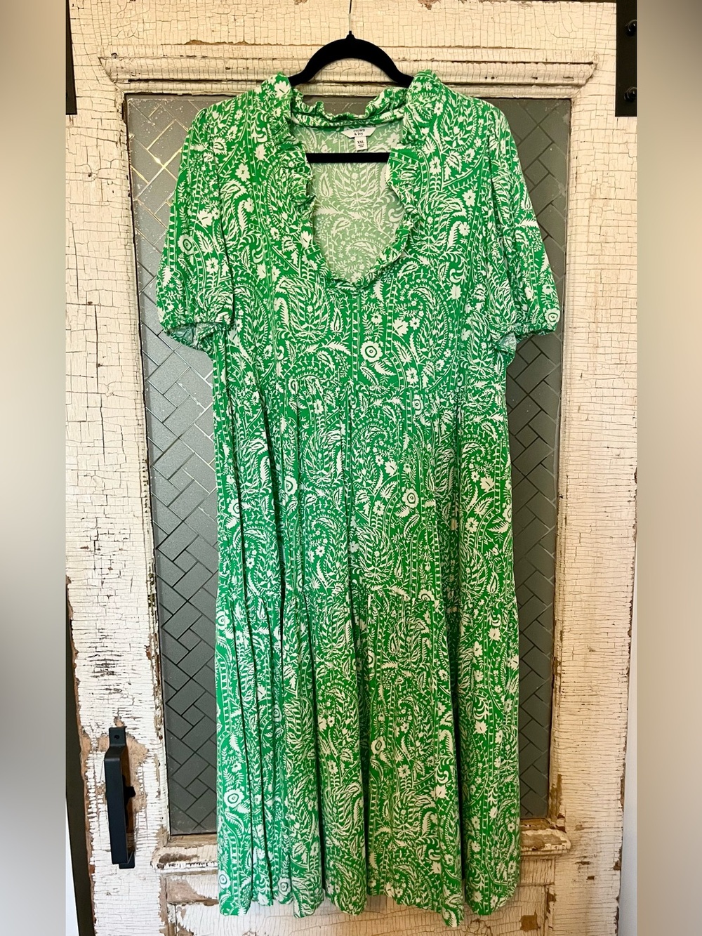Green Paisley Short-Sleeve Women's Dress
